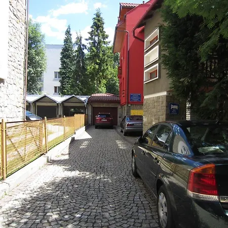 Willa M Slow Travel Cisza Park Centrum Bed & Breakfast